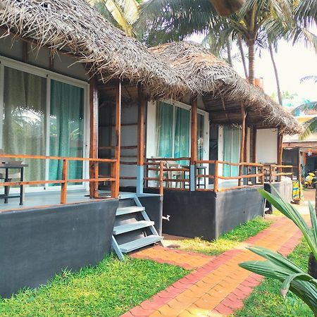 Agonda Beach Chalets Bagian luar foto