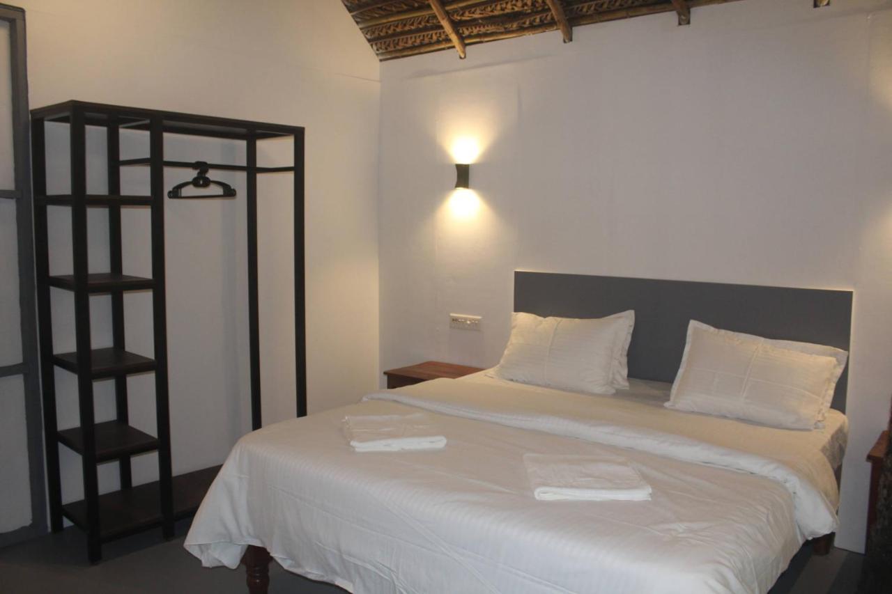Agonda Beach Chalets Bagian luar foto