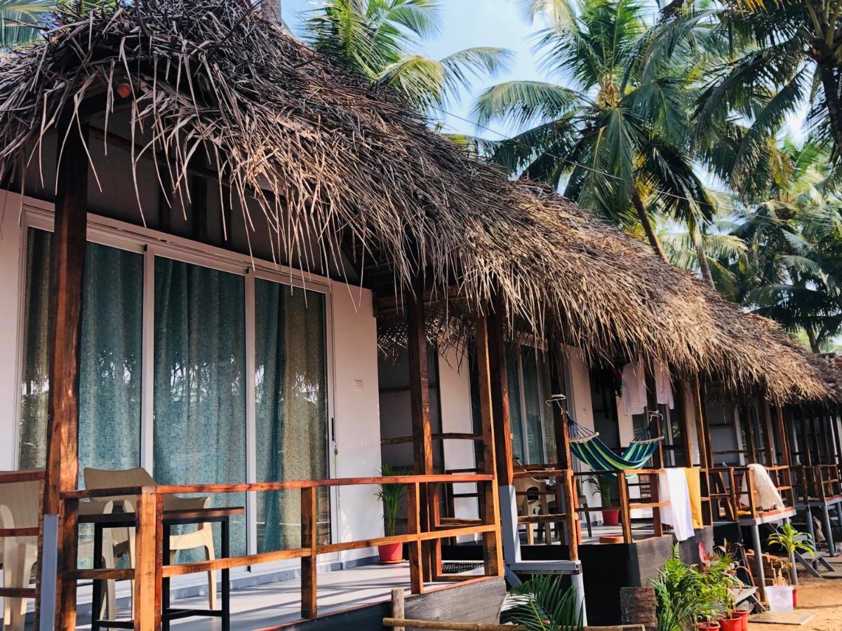 Agonda Beach Chalets Bagian luar foto