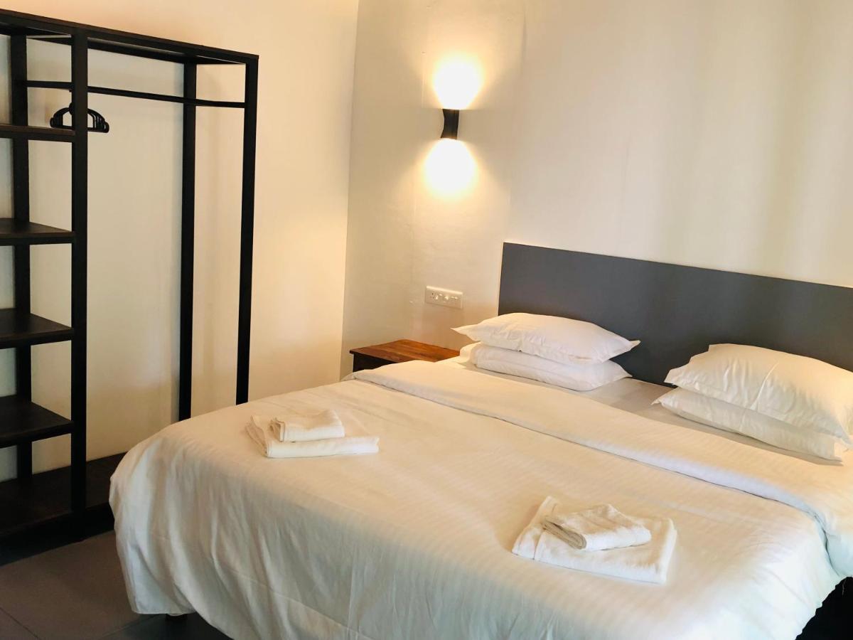Agonda Beach Chalets Bagian luar foto