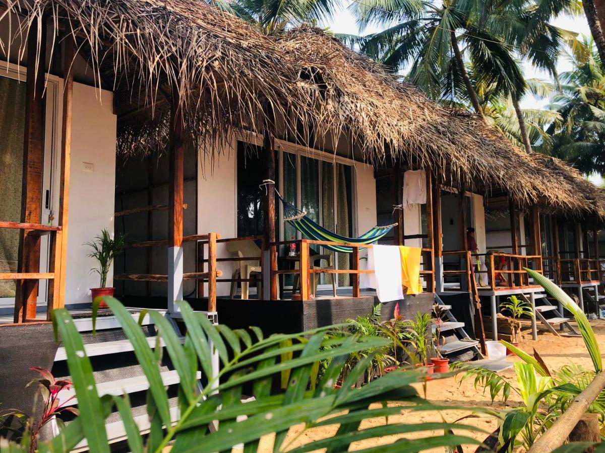 Agonda Beach Chalets Bagian luar foto